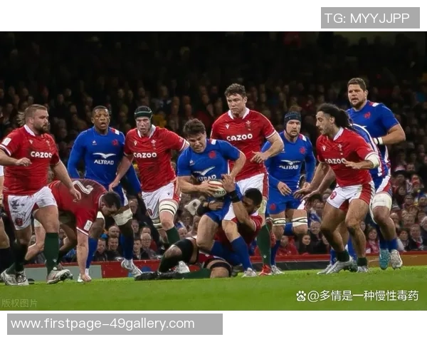 曼城与利物浦激战联赛巅峰对决球迷期待精彩瞬间